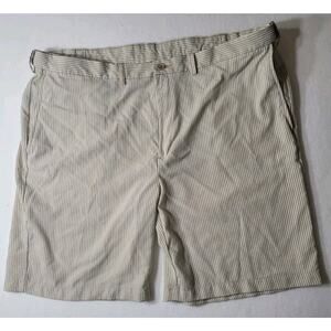 Haggar Seersucker Khaki Stripe Shorts MENS 44 Expandable Waist EUC